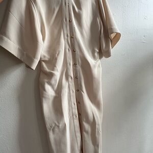 H&M Off-White Collared Dress with buttons, never worn